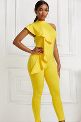 Enger, großer, schwingender, ärmelloser Jumpsuit mit Rüschen